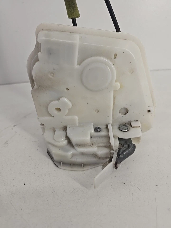 Mazda 3 2008 sedán (BL) 1,6 16 V CAT cubierta de bloqueo trasero derecho para 205503 Foto 3 de 4