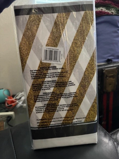Black and Gold Plastic Banquet Tablecloth 54" x 102" Birthday Party Tableware - Image 2 of 2