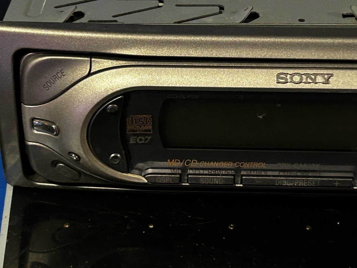 Vintage SONY Car CD PLAYER Xplod AM/FM STEREO RADIO In Dash