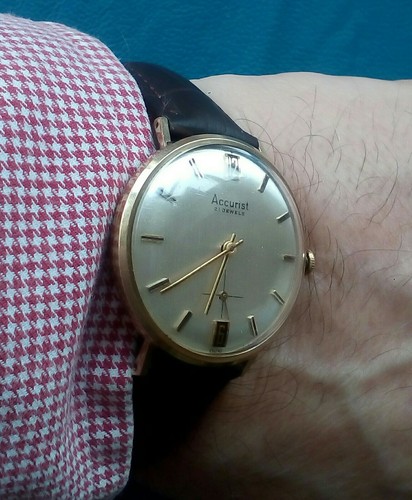 Vintage 9k Massiv Gold Accurist Mechanische Herren Armbanduhr. Sub Zifferblatt sehr selten