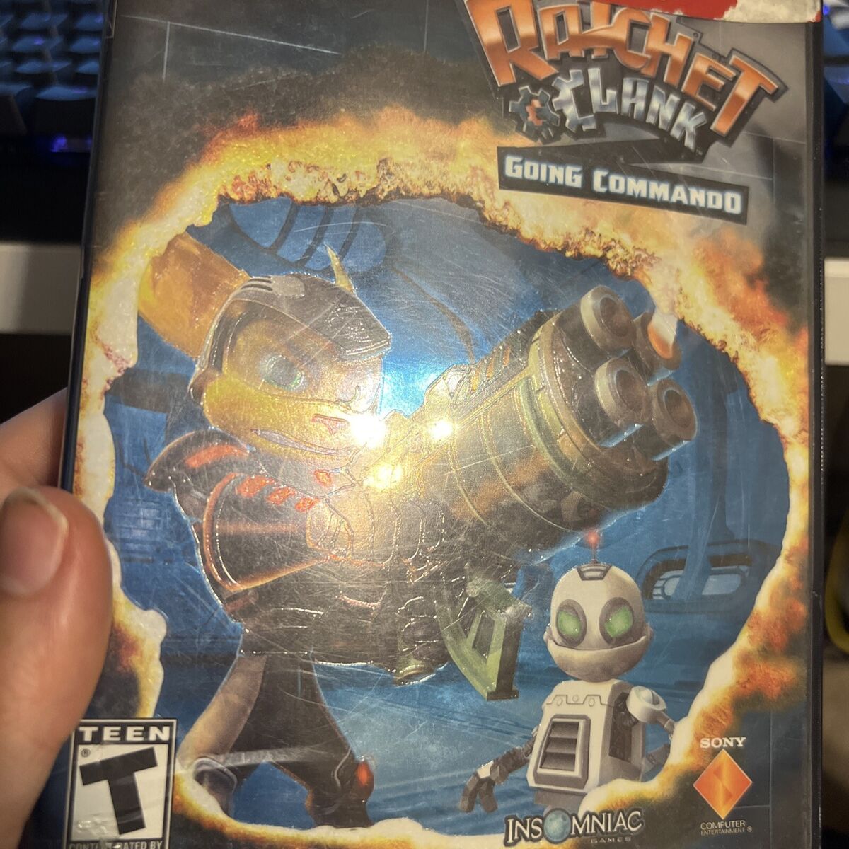 Best Buy: Ratchet & Clank: Going Commando — PRE-OWNED PlayStation 2 72682