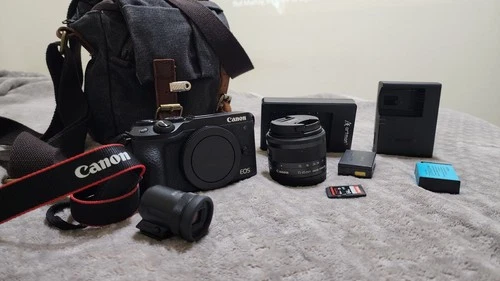 Canon EOS M6 Mark II Mirrorless Digital Camera with 15-45mm IS STM Lens Kit -...
