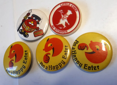 happy eater beefeater little chef pins badges 1970s 1980s 1990s