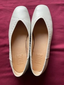 Frye Claire White Leather Ballet Flat 8M