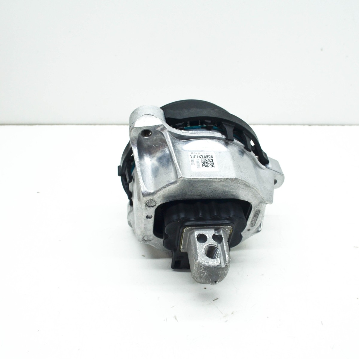 BMW M5 F90 Left Side Engine Mount 8089821 22118089821 NEW GENUINE 