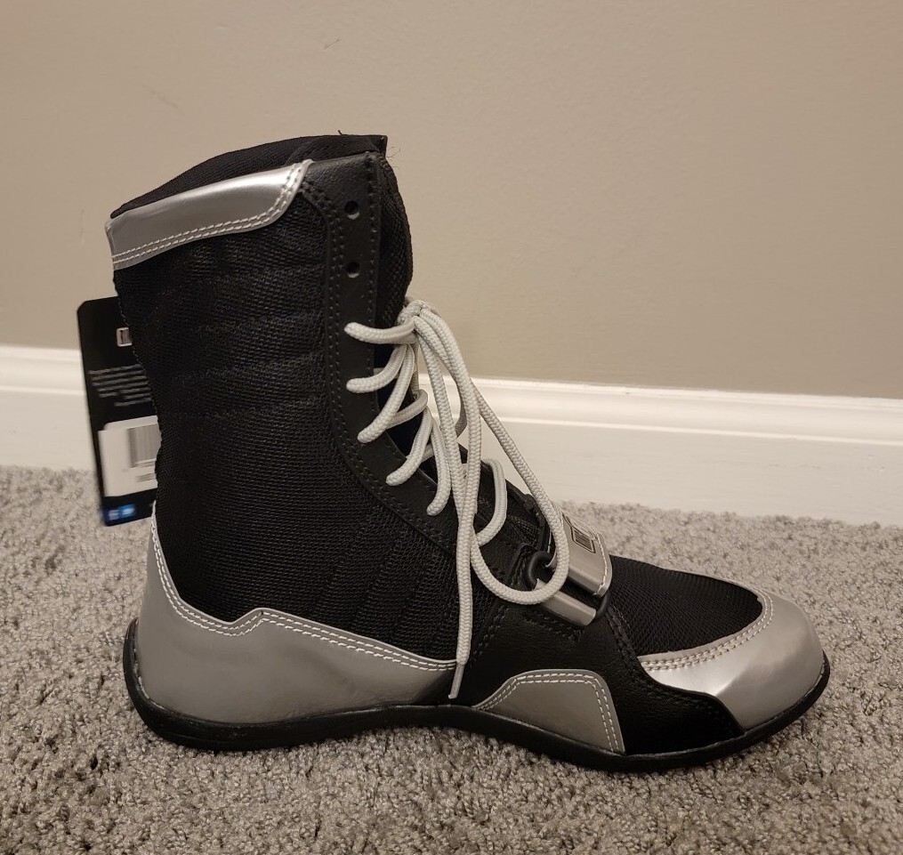 New Ringside Apex Elite Boxing Shoes - Mens Size 5/Womens Size 7