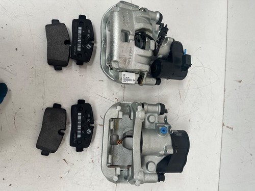 OEM BREMBO REAR BRAKE CALIPERS PAIR FOR IVECO DAILY VI MK6 2014-ON ELECTRIC - Picture 2 of 21