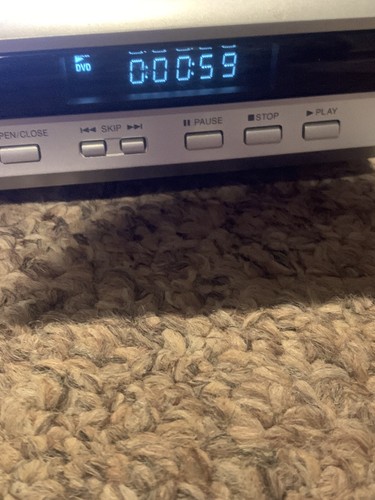 VTG Toshiba dvd player cd player model sd-730 w remote audio video wires works - Picture 6 of 10