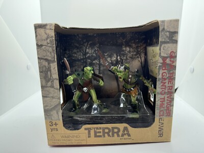 Glak the Ravager and Ganto the Cleaver TERRA By BATTAT 2014 NIB