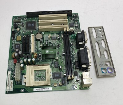 SIS 530 / 5595 Sockel 7 Mainboard / Systemplatine - 1 x ISA, 3 x PCI Slots