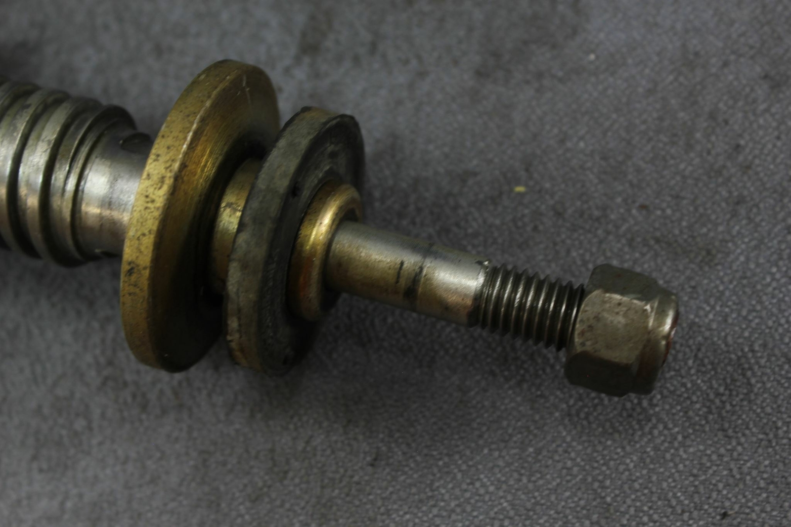 OMC 0981740 0979793 Front Engine Mount Jack Screw Nut Worm Wheel 7885