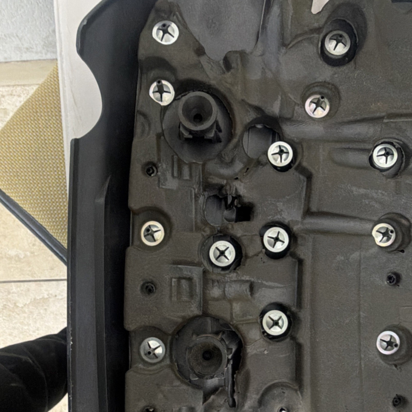 2013-2019 Maserati Ghibli Engine Cover Motor Cover  OEM Free Shipping