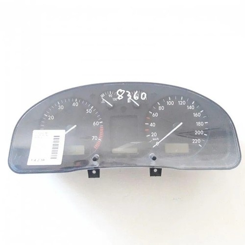 VW PASSAT B5 3B2 Kombiinstrument 1.90 Diesel 66kw 1997 33842852