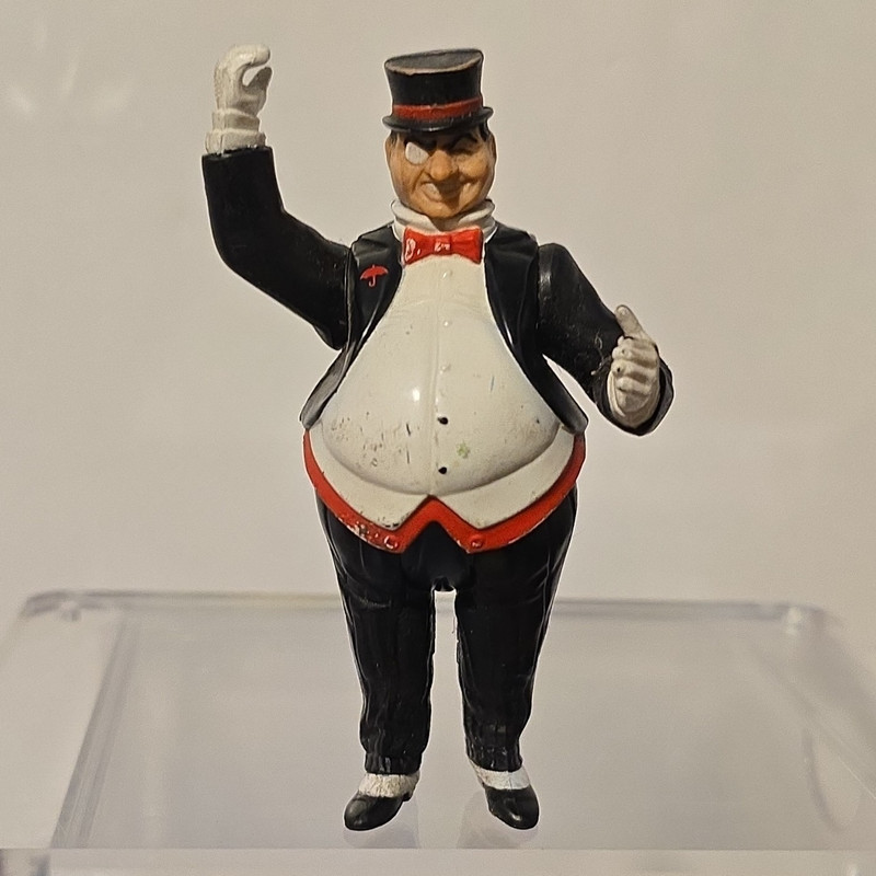 DC Comics Penguin Figurine Plastic Black White Red Tuxedo Top Hat