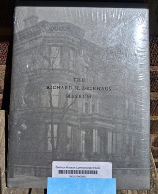The Richard H. Driehaus Museum ( Commemorative Book) 