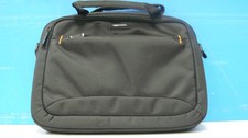 Amazon Basics 15.6 Inch Laptop Case Tablet Carrying Shoulder Bag Briefcase Black
