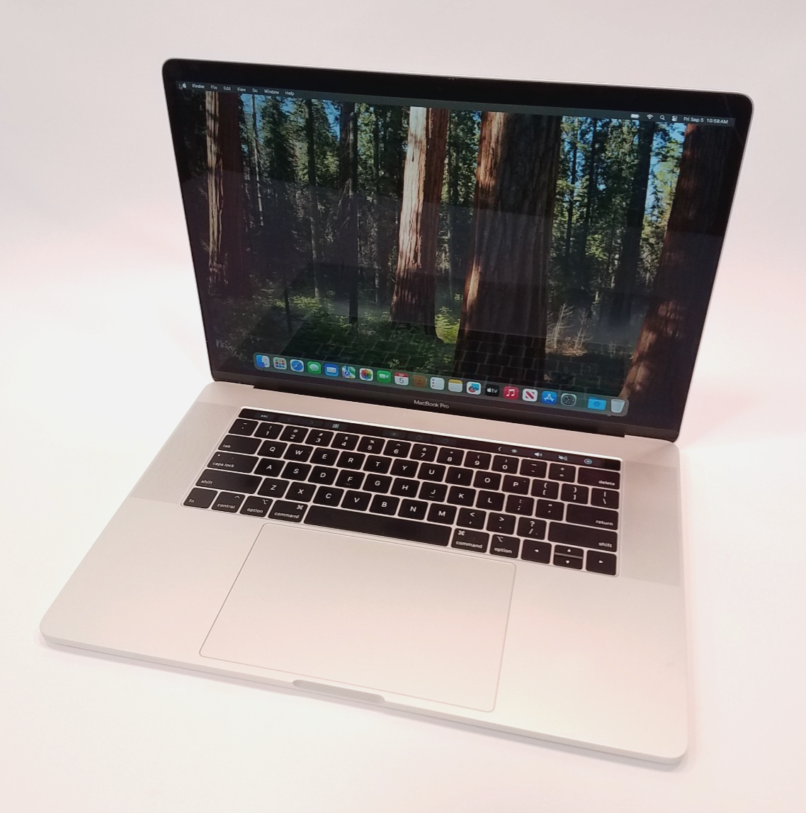 MacBook Pro, 15.4