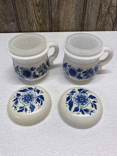 Vintage Avon 5 Oz. Milk Glass Delft Blue Jars With Seal Caps / Lids Set Of 2 - Picture 4 of 16