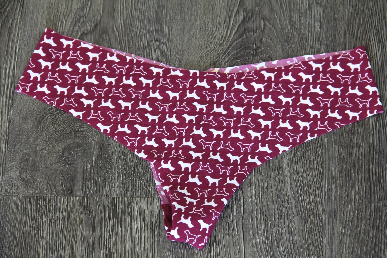 seamless shape thong victoria