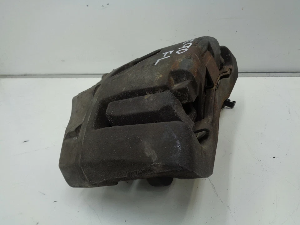 03-14 Pinza de freno delantera izquierda lado del conductor Volvo XC90 30657303 OEM AK210151 Foto 4 de 4