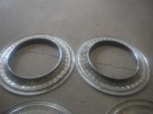 1950's Chevrolet, Pontiac Beauty Trim Rings Used Set Of 4 - Picture 15 of 16