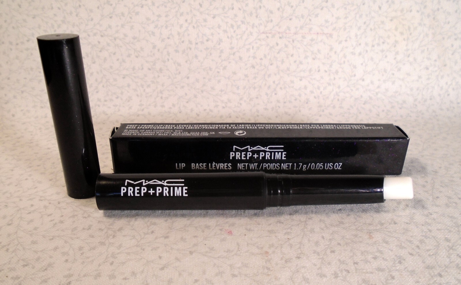 MAC Prep + Prime Lip Base FULL SIZE 0.05 oz. - New/Boxed