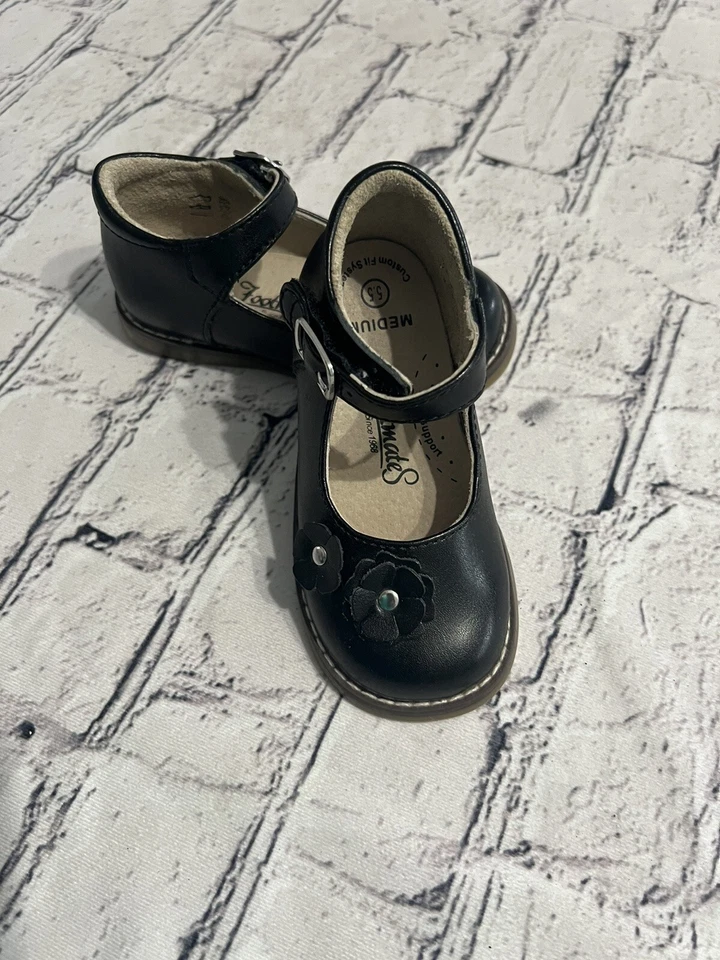 Zapatos Footmates Shelby Mary Jane Talla 5.5M Foto 4 de 4