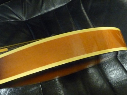 Savannah Model SA-120 All Solid Wood Mandolin, Spruce and Maple - Picture 9 of 11