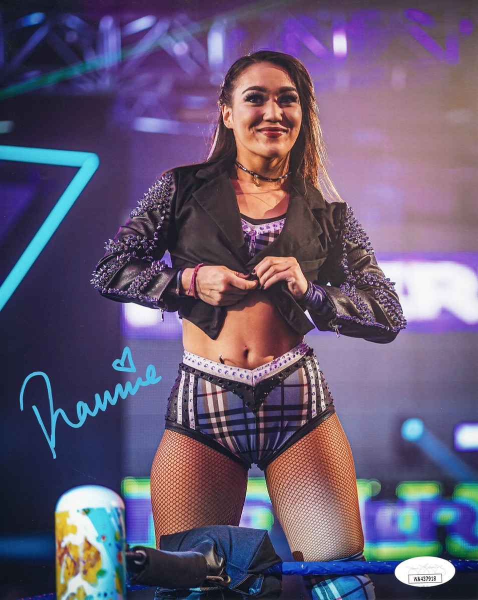 Roxanne Perez (metallic 8x10) - JSA certed NXT WWE photo