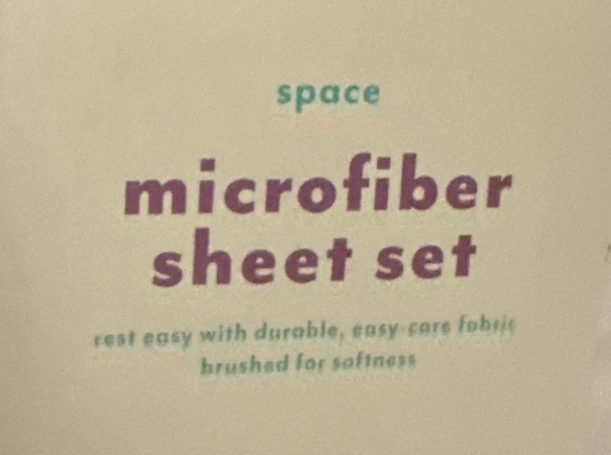 Juego de sábanas Space Microfiber Kids’ 3 piezas - Pillowfort - Sábanas infantiles Foto 2 de 3