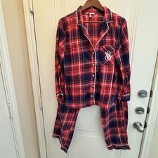 Victorias Secret Womens Pajama Set Medium Lounge Classic Cozy Sleepwear Holiday