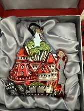 Hotel Del Coronado 2024 Collectors Christmas Ornament ‘Lights, Camera, Action’