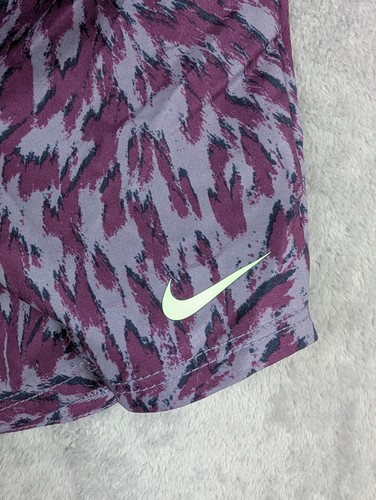 Nike Dri-FIT Youth Girls Shorts Size XL Purple Print Standard Fit Active Sports - Picture 3 of 10