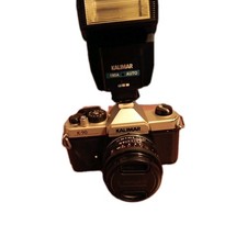 Kalimar K-90 manual focus 35mm Film Camera  50mm f/1.7 Lens  Battery cover