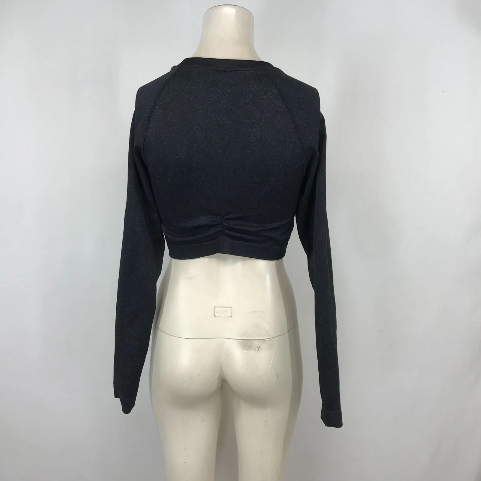 gymshark long sleeve crop shirt