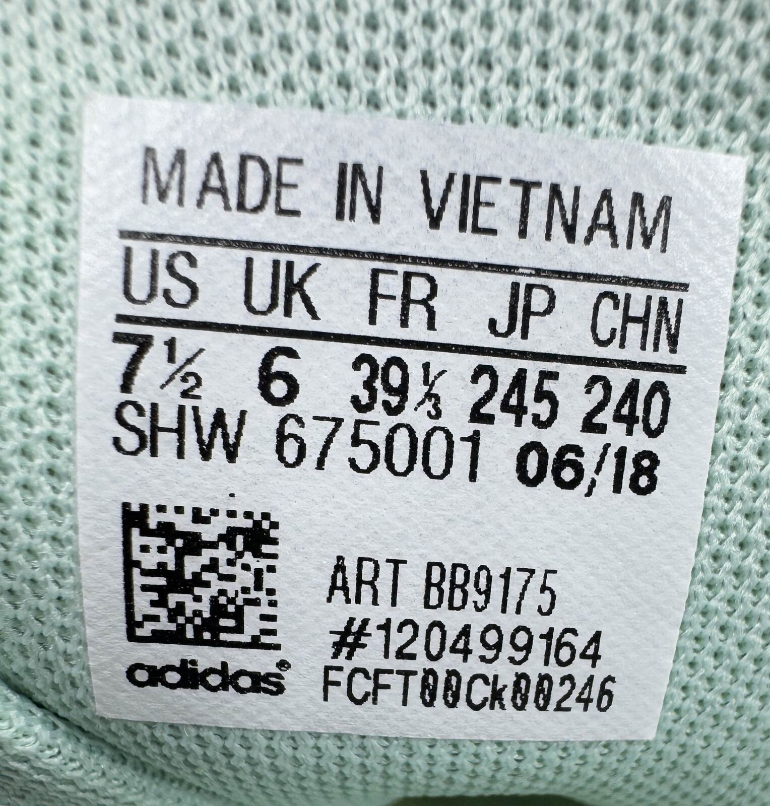 Adidas Falcon Women's Sneakers Size 7.5 Teal Athletic Shoes BB9175 thumbnail 9