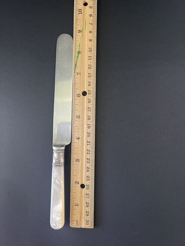 6 Meriden Cutlery 1855 Mother of Pearl Sterling Silver Banded Table Knives 9" - Picture 7 of 8