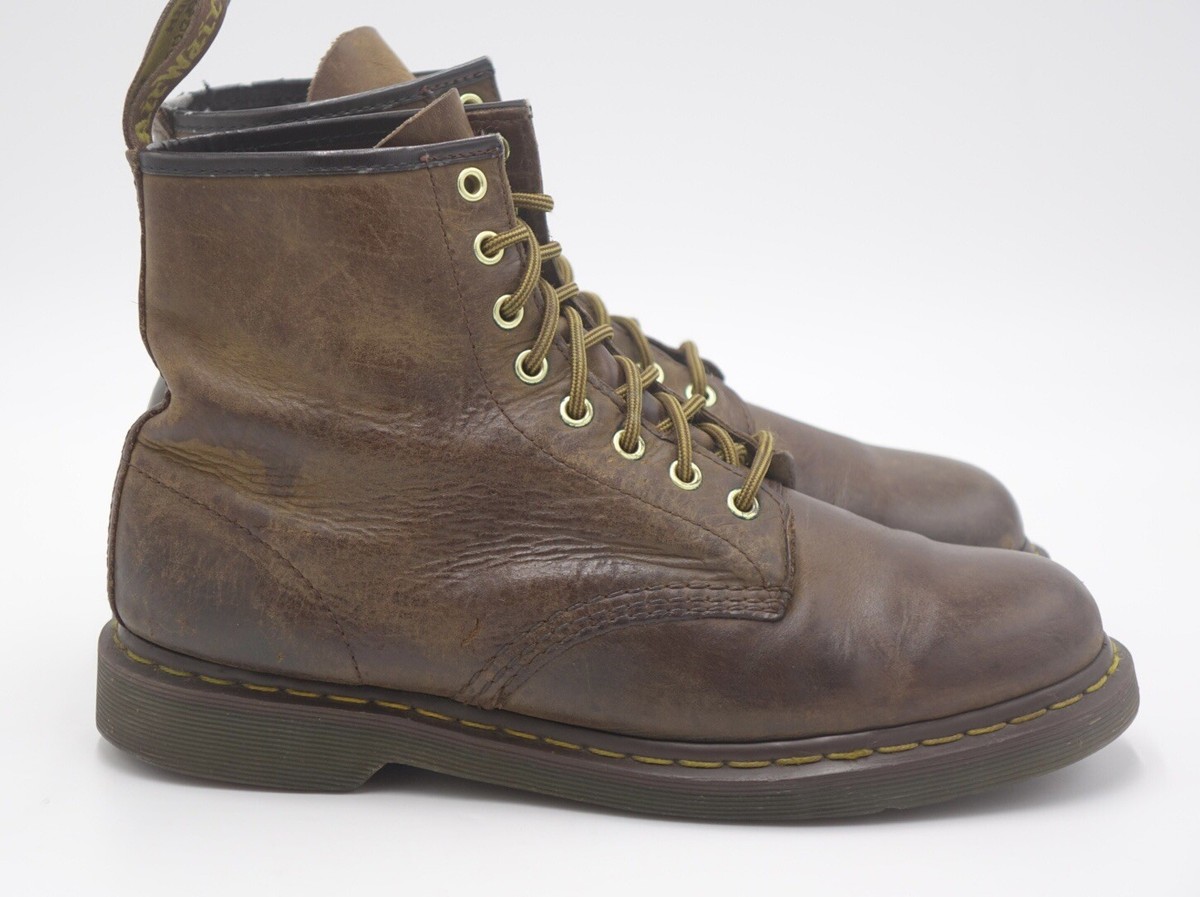 靴 Dr.Martens boots Amazon.com | Dr. Martens unisex adult Lace Fashion Boot