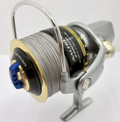 DAIWA 10 SALTIGA 5000-H Spinning Reel + DOGFIGHT 6500H Spool Clean Tested