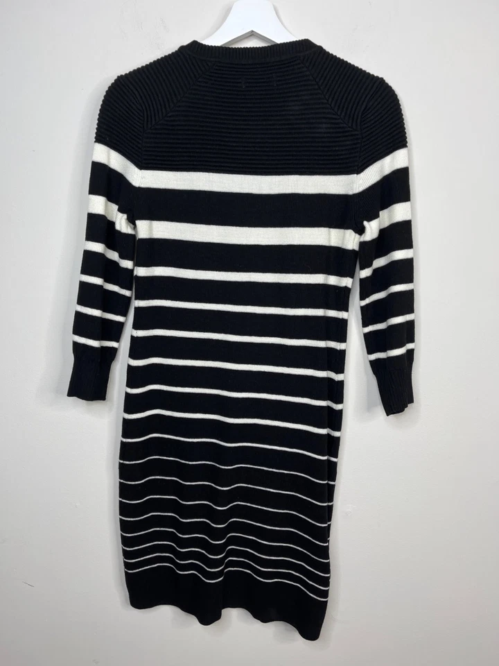 Vestido Suéter Calvin Klein Para Mujer Pequeño Mediano Negro Blanco Rayas Tejido Informal Foto 2 de 4