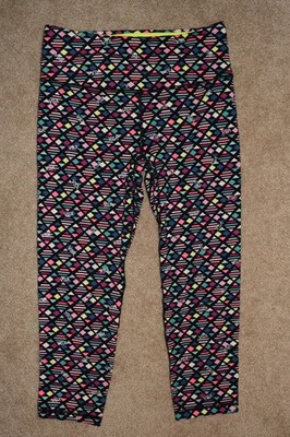 Womens Victorias Secret VSX Sport Leggings Medium Knockout Capri Yoga Pants