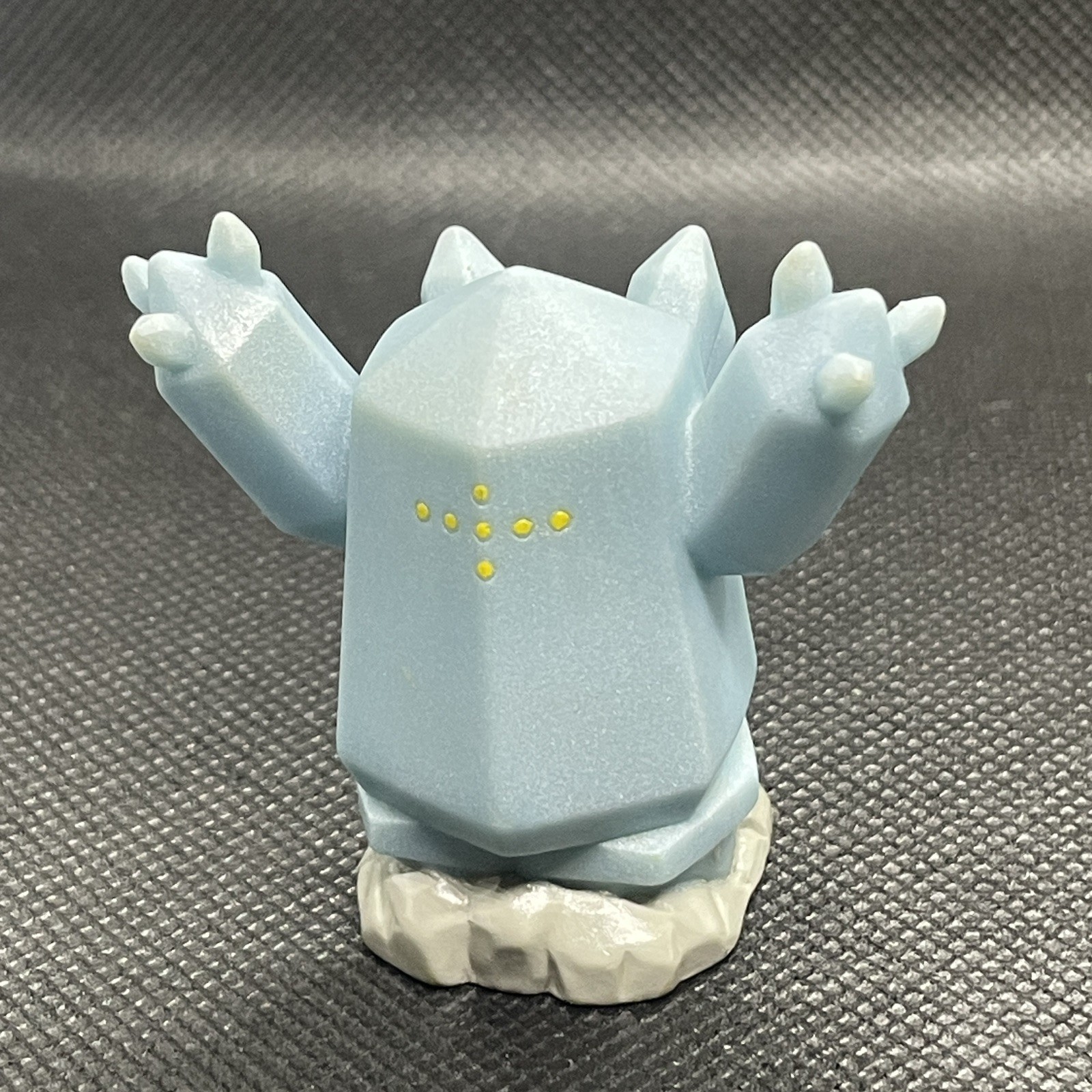 Picture 4 of 5