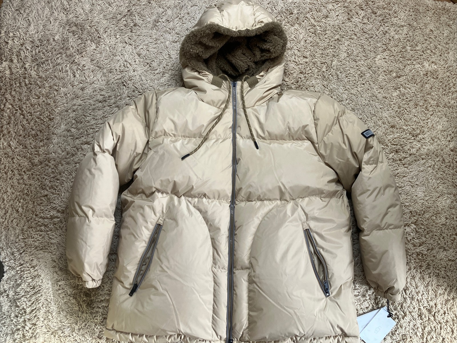 NEW UGG Womens Shasta Down Puffer Jacket 2.0 REVERSIBLE Size XL Rare Extreme