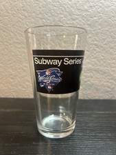 Beer Pint Glass Budweiser World Series 2000 Subway Series Yankees & Mets