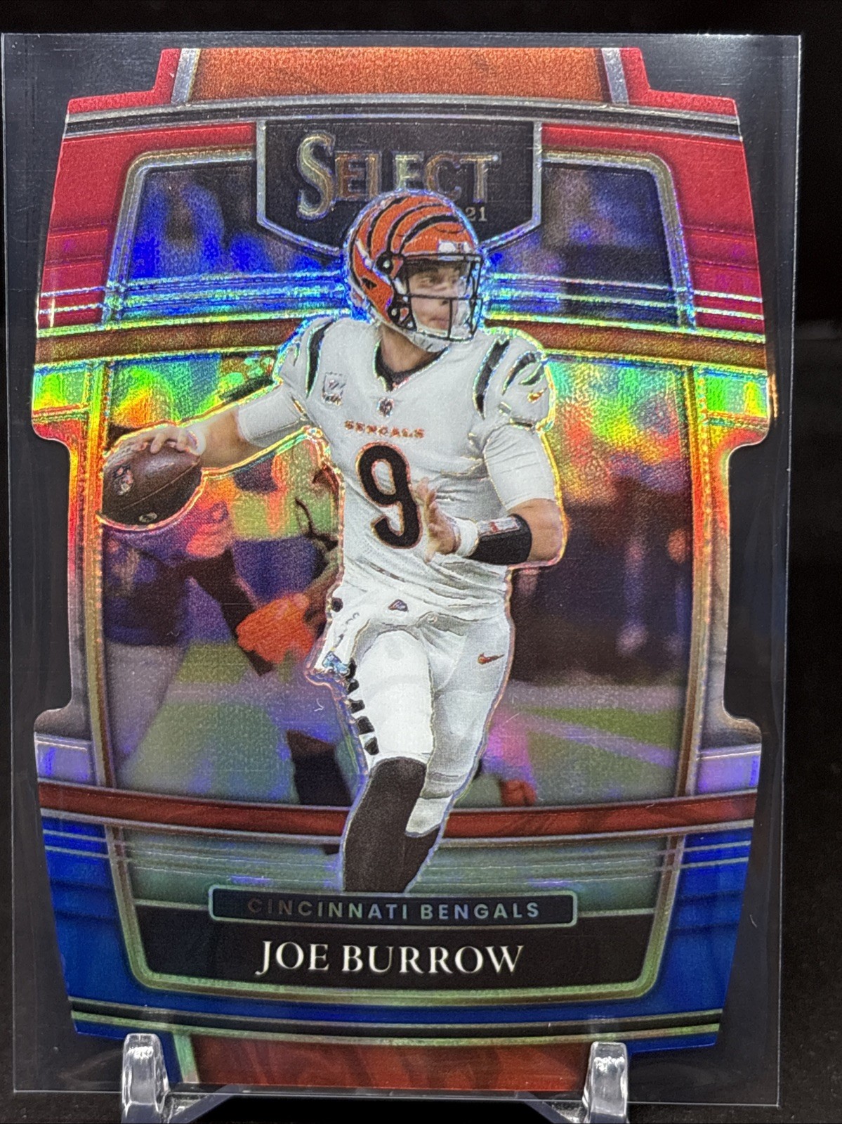 Joe Burrow Red/Blue Prizm 2021 Select Die-Cut 9