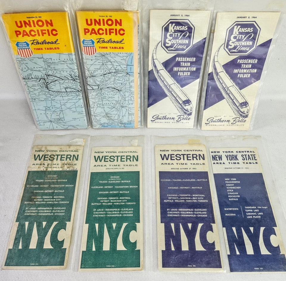 Lot of 30 Vintage Railroad Timetables Mostly 1960's - Image 4 of 4