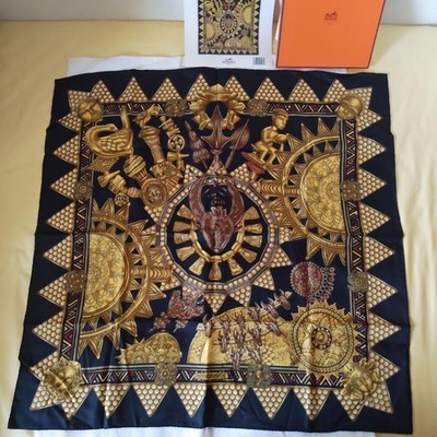 HERMES Carre 90 L'OR DES CHEFS 100% Silk Scarf Black X Yellow gold