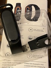 smart band 8/Black/slim/like a Apple Watch but smaller 