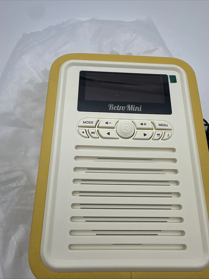 Q Retro Mini DAB/DAB+ Digital- und FM-Radio mit Bluetooth und Weckfunktion  Senf - Bild 2 von 4