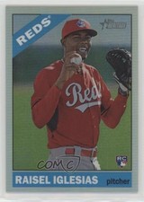2015 Topps Heritage High Number Chrome Refractor /566 Raisel Iglesias #713 fo7